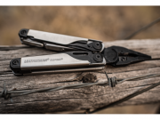 Multifunkční kleště Leatherman SURGE, černé / stříbrné